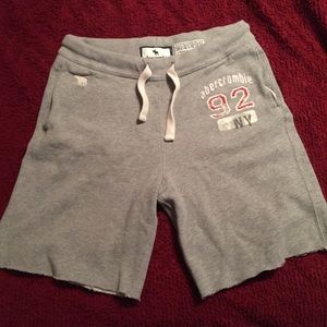 Abercrombie boys shorts Large
